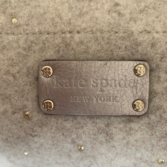 Authentic Kate Spade tote 🪴 price low to sell & firmed🪴 - Picture 4 of 5